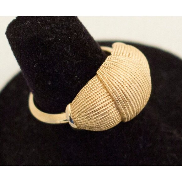 Size 7 Vintage Avon Ring, Filigree Ring, Gold Avon Ring, Vintage Avon Ring - Picture 2 of 3